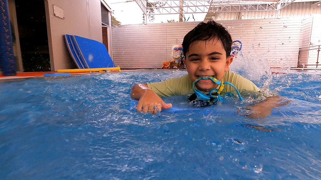 swimming lessons taking place in Bangkok